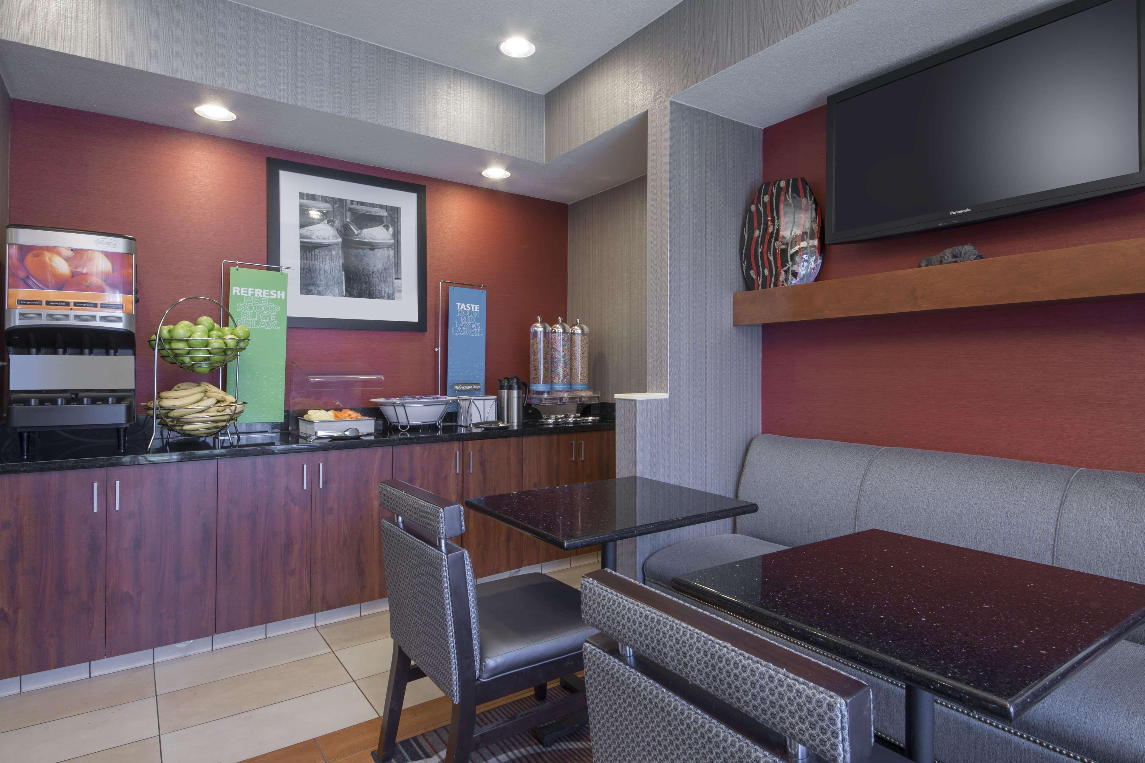 Hampton Inn Tracy Exterior foto